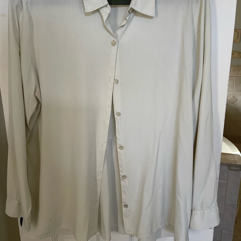 100% silk off white shirt from J Jill